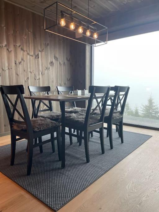 Ski In/Out, Amazing Views, 3 Bedrooms Noresund Exteriör bild